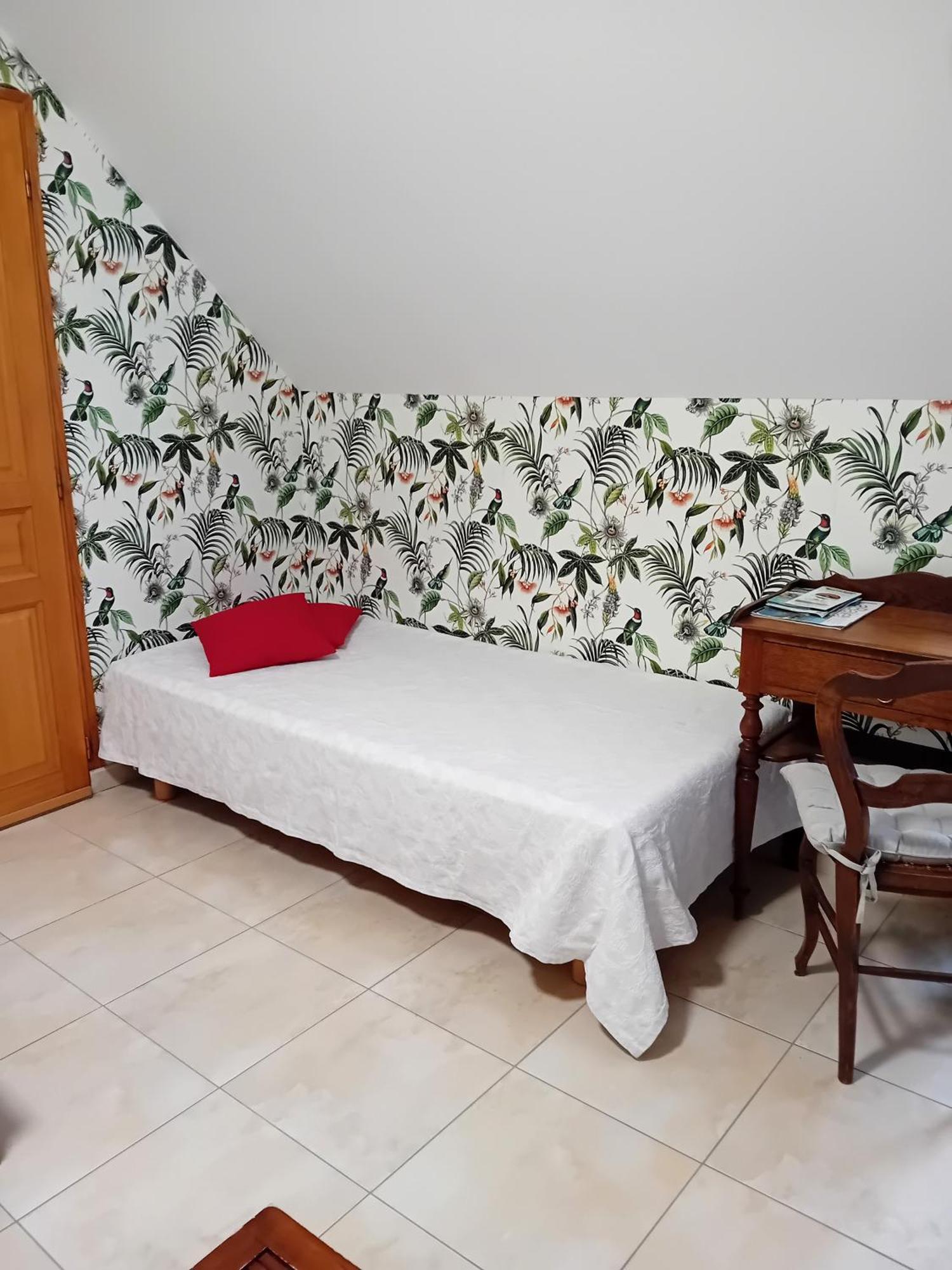 Petit Chatelet Bis Hirel Exteriér fotografie