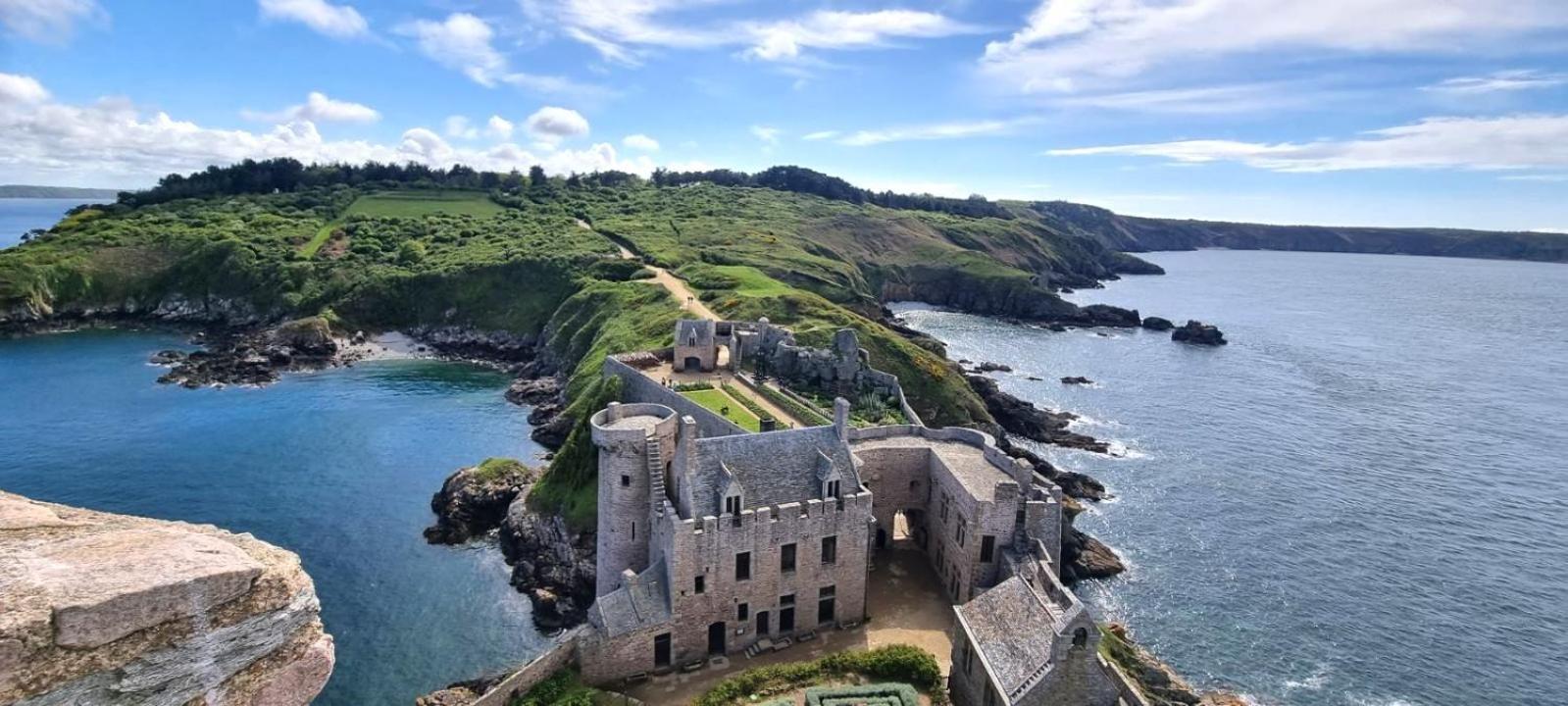 Petit Chatelet Bis Hirel Exteriér fotografie